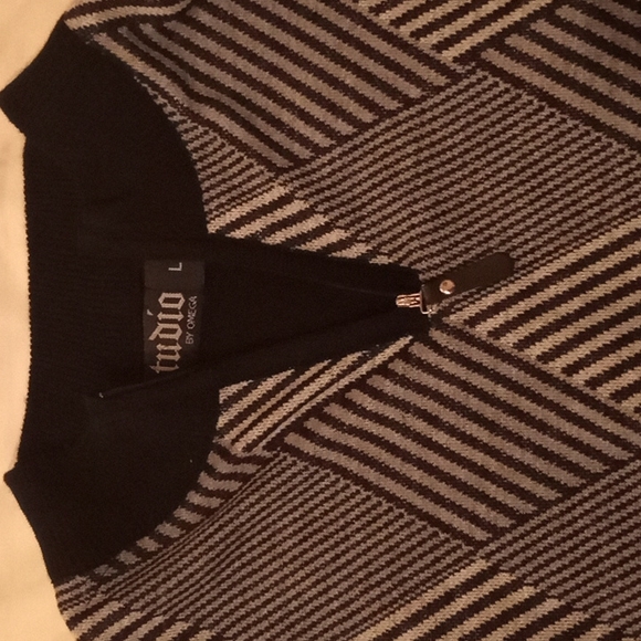 Studio pull over - Picture 2 of 2